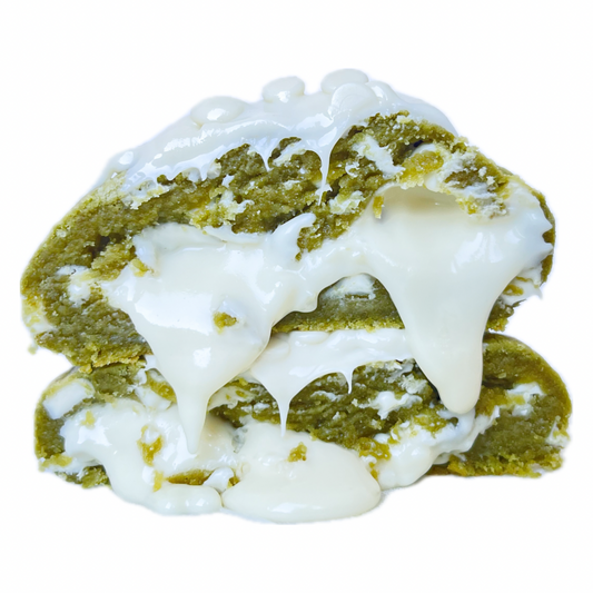 200g Weisse Choco-Chips Matcha Cookie.
Gefüllt mit weißer Schokolade.