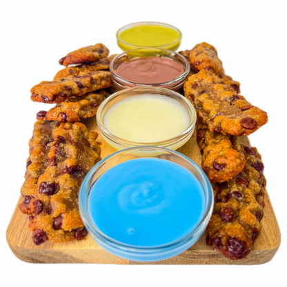 Monster Fries mit verschiedenen Dips
