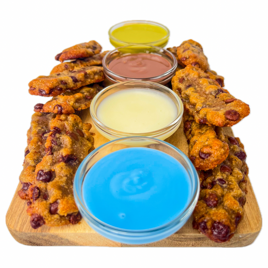 Monster Fries mit verschiedenen Dips